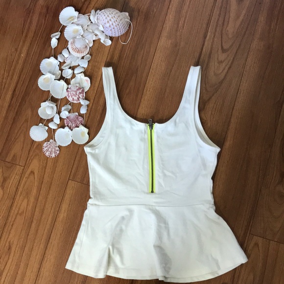 White peplum Express top size S - Picture 2 of 2